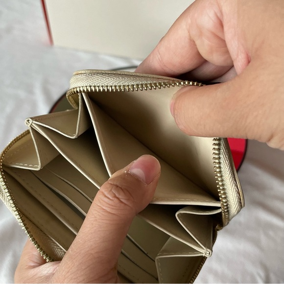 LV Vernis compact zippy - Picture 10 of 15